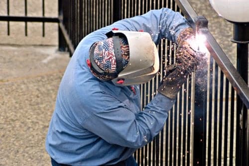 Gate hinge welding repair